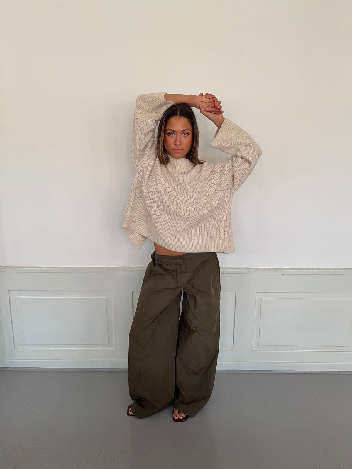 Cholana knit with open back - Beige
